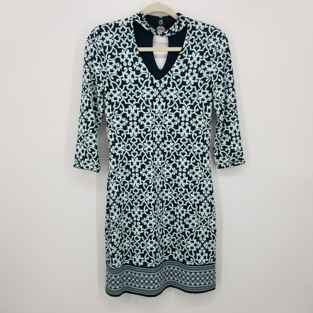 White House Black Market Reversible Shift Dress - Picture 4 of 10